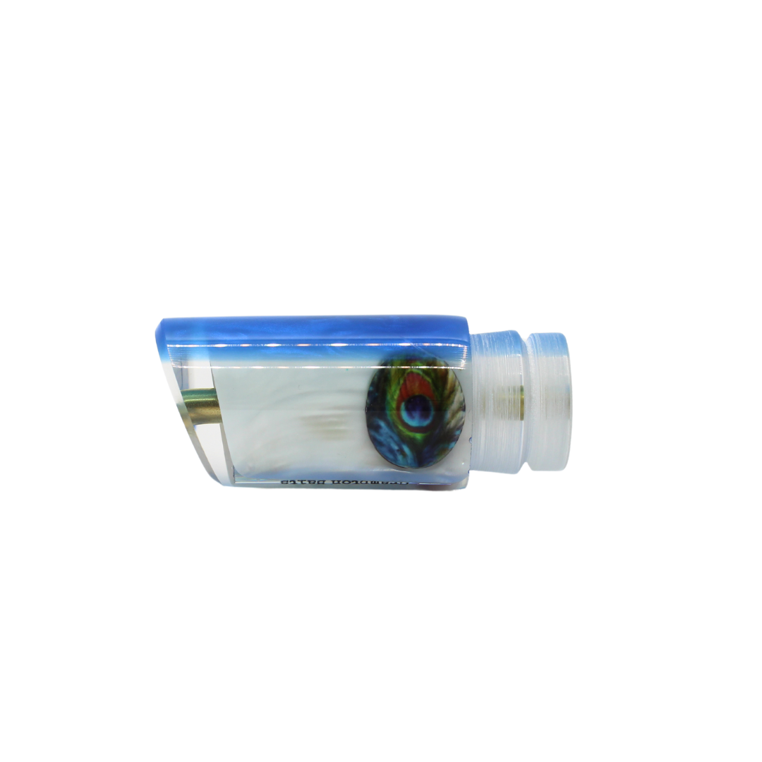 Señuelo para pesca deportiva y señuelo de troleo Crampton Baits. Modelo Quarter Toner en color Azul y concha blanca. Marea Alta (mareaalta.mx) único distribuidor de Crampton Baits en México.